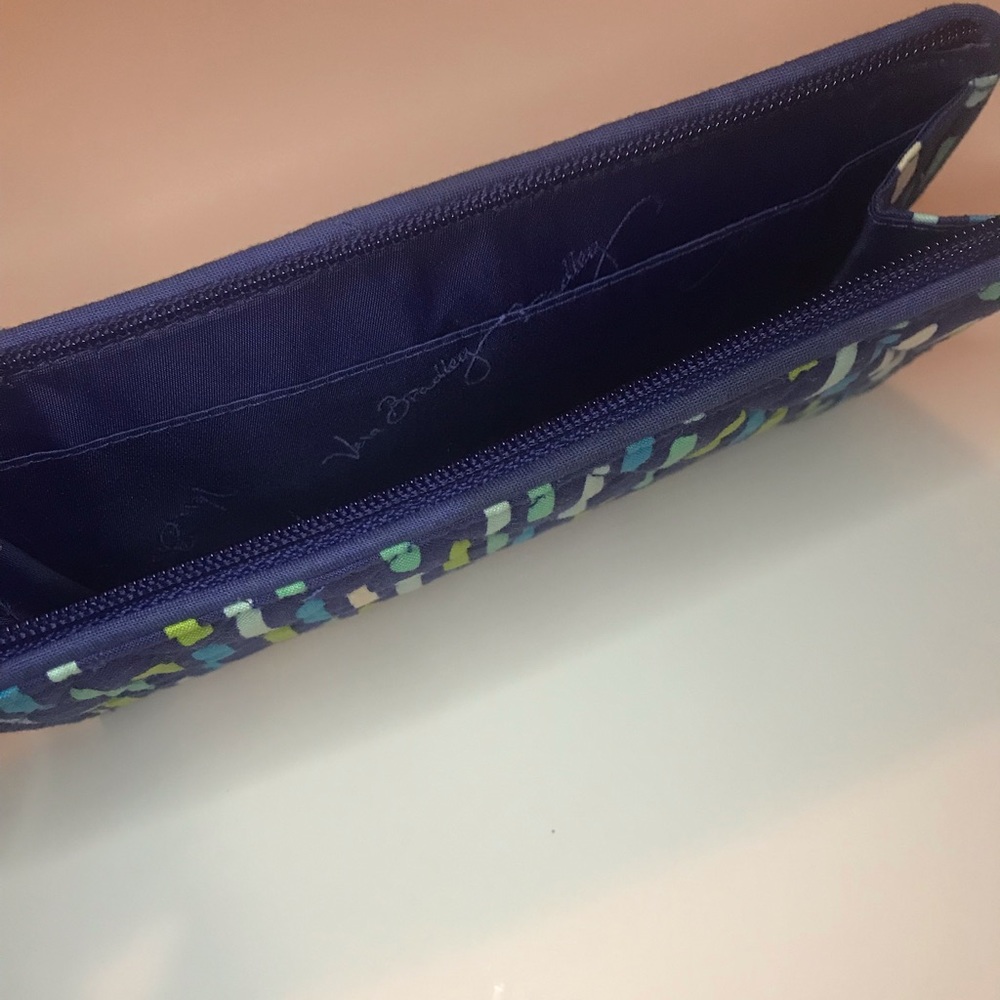Wallet - Picture 4 of 4